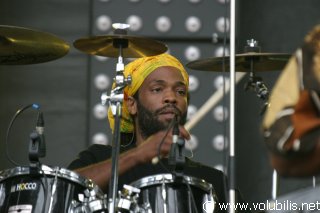 Tiken Jah Fakoly - Festival Les Vieilles Charrues 2005