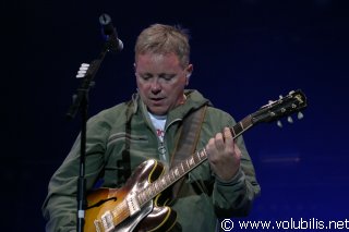 New Order - Festival Les Vieilles Charrues 2005