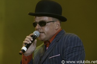 Madness - Festival Les Vieilles Charrues 2006