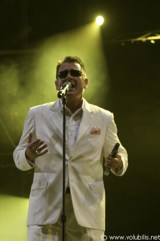 Madness - Festival Les Vieilles Charrues 2006