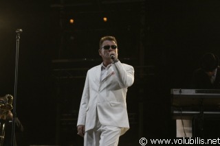 Madness - Festival Les Vieilles Charrues 2006