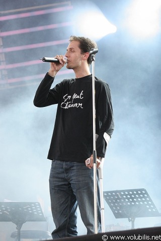 Grand Corps Malade - Festival Les Vieilles Charrues 2007