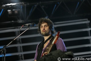 Kasabian - Festival Les Vieilles Charrues 2007