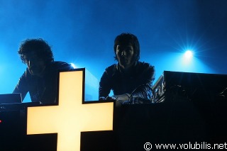 Justice - Festival Les Vieilles Charrues 2007