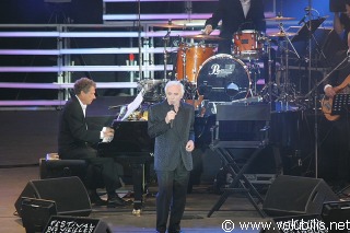 Charles Aznavour - Festival Les Vieilles Charrues 2007