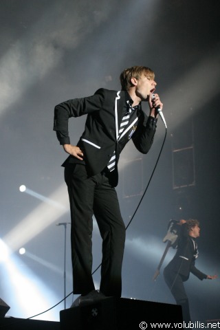 The Hives - Festival Les Vieilles Charrues 2008