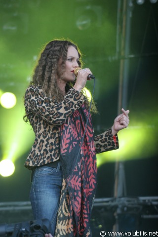 Vanessa Paradis - Festival Les Vieilles Charrues 2008