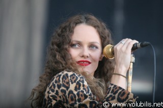 Vanessa Paradis - Festival Les Vieilles Charrues 2008