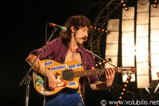 Gogol Bordello - Festival Les Vieilles Charrues 2008