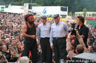 Les Freres Morvan & Les Tambours du Bronx - Festival Les Vieilles Charrues 2009