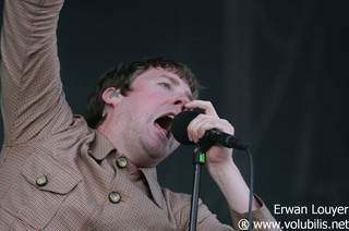 Kaiser Chiefs - Festival Les Vieilles Charrues 2011