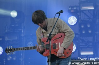 Kaiser Chiefs - Festival Les Vieilles Charrues 2011