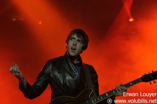 Miles Kane - Festival Les Vieilles Charrues 2011