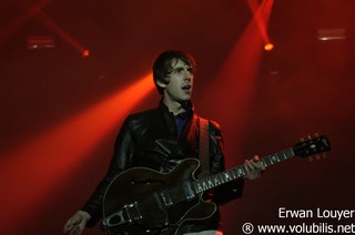 Miles Kane - Festival Les Vieilles Charrues 2011