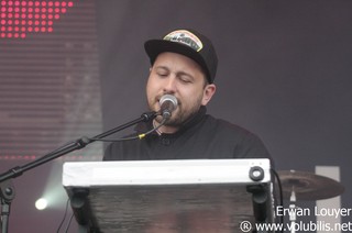 The Shoes - Festival Les Vieilles Charrues 2011