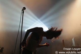 Yelle - Festival Les Vieilles Charrues 2011