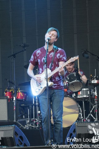 Django Django - Les Vieilles Charrues 2012