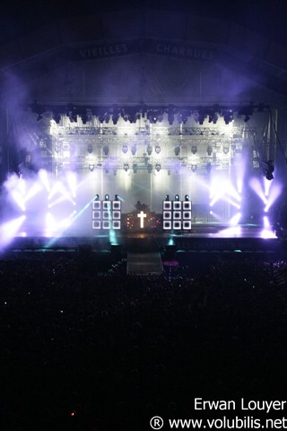 Justice - Les Vieilles Charrues 2012