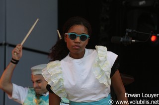 Santigold - Les Vieilles Charrues 2012