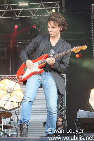 Raphael - Festival Les Vieilles Charrues 2013