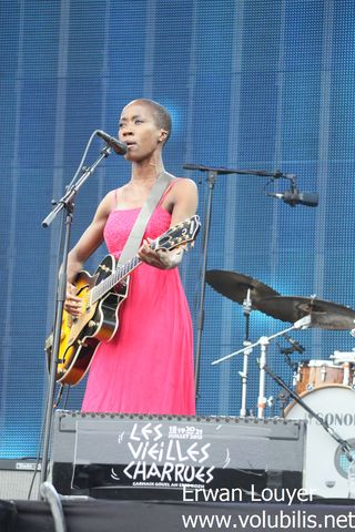 Rokia Traoré - Festival Les Vieilles Charrues 2013