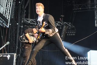 The Hives - Festival Les Vieilles Charrues 2013