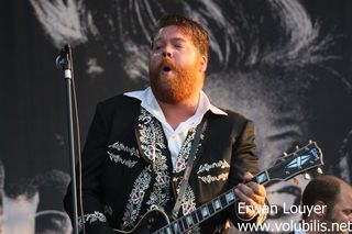 The Hives - Festival Les Vieilles Charrues 2013