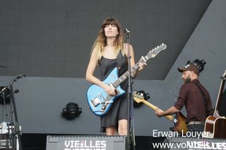 Lou Doillon - Festival Les Vieilles Charrues 2016