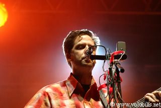 Calexico - Festival Les Vieilles Charrues 2003