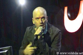 REM - Festival Les Vieilles Charrues 2003