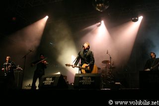 Flogging Molly - Festival Les Vieilles Charrues 2003