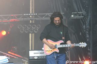 Israel Vibration - Festival Les Vieilles Charrues 2003