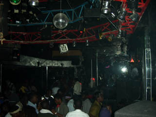 people Cristal Palace Chez Alex's People - Cotonou - Benin - Night Club - Discotheque