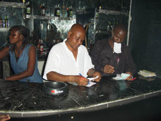 people - Cristal Palace Chez Alex's - Le Cotonou - Benin - Night Club - Discotheque