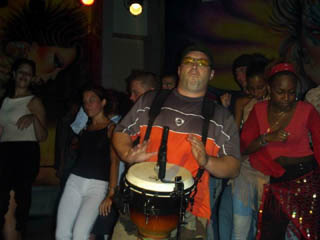 Bora Pierre Vivier - Percussionniste - Le Cap d' Agde - Night Club - Discotheque